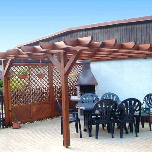 Dřevěná pergola na míru – Tesařství Třinec
